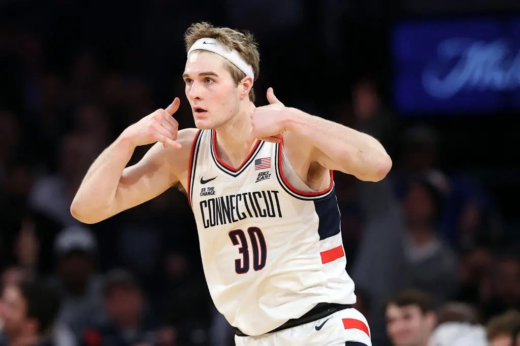 UConn vs Creighton Big East Semifinal Prediction, Odds and College Basketball Picks for March 14