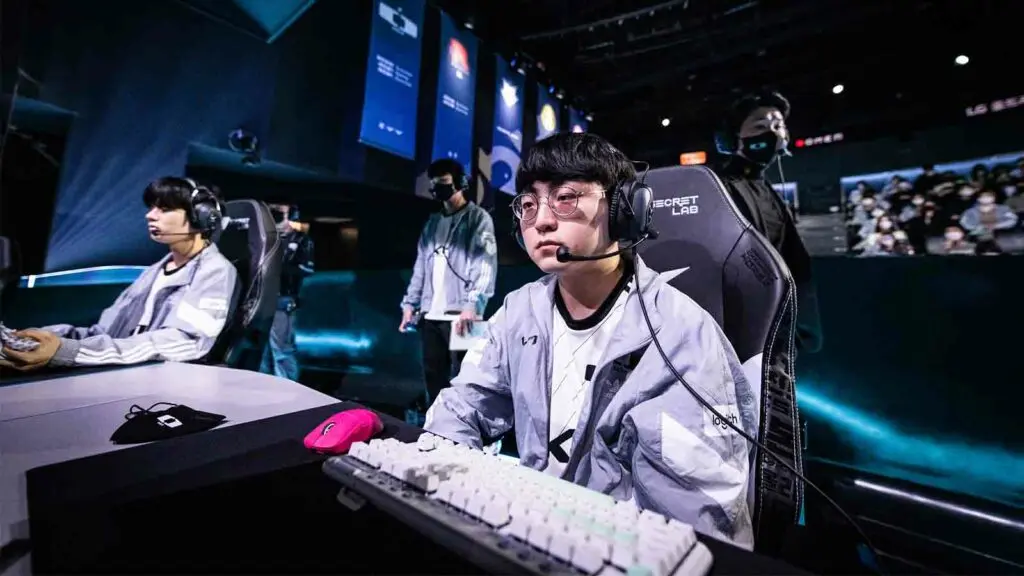 Dplus KIA vs FearX: LCK 2025 Round 1-2 Match Preview, Picks, and Predictions
