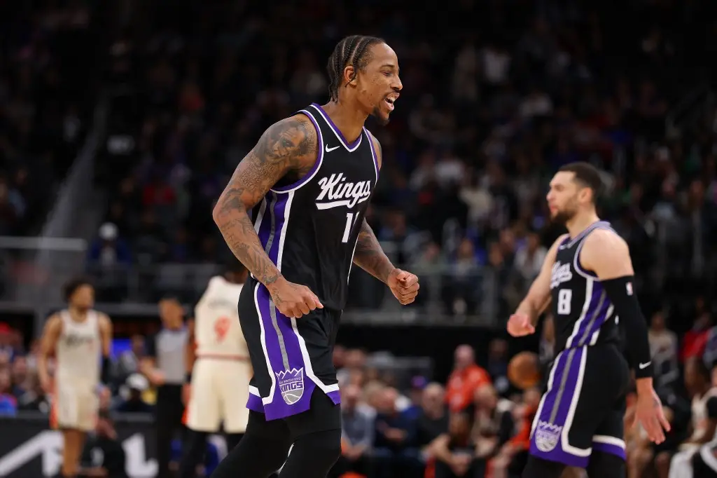 Mavericks vs Kings NBA Same Game Parlay Picks Today, April 16: Make Over (214.5) Best Bet