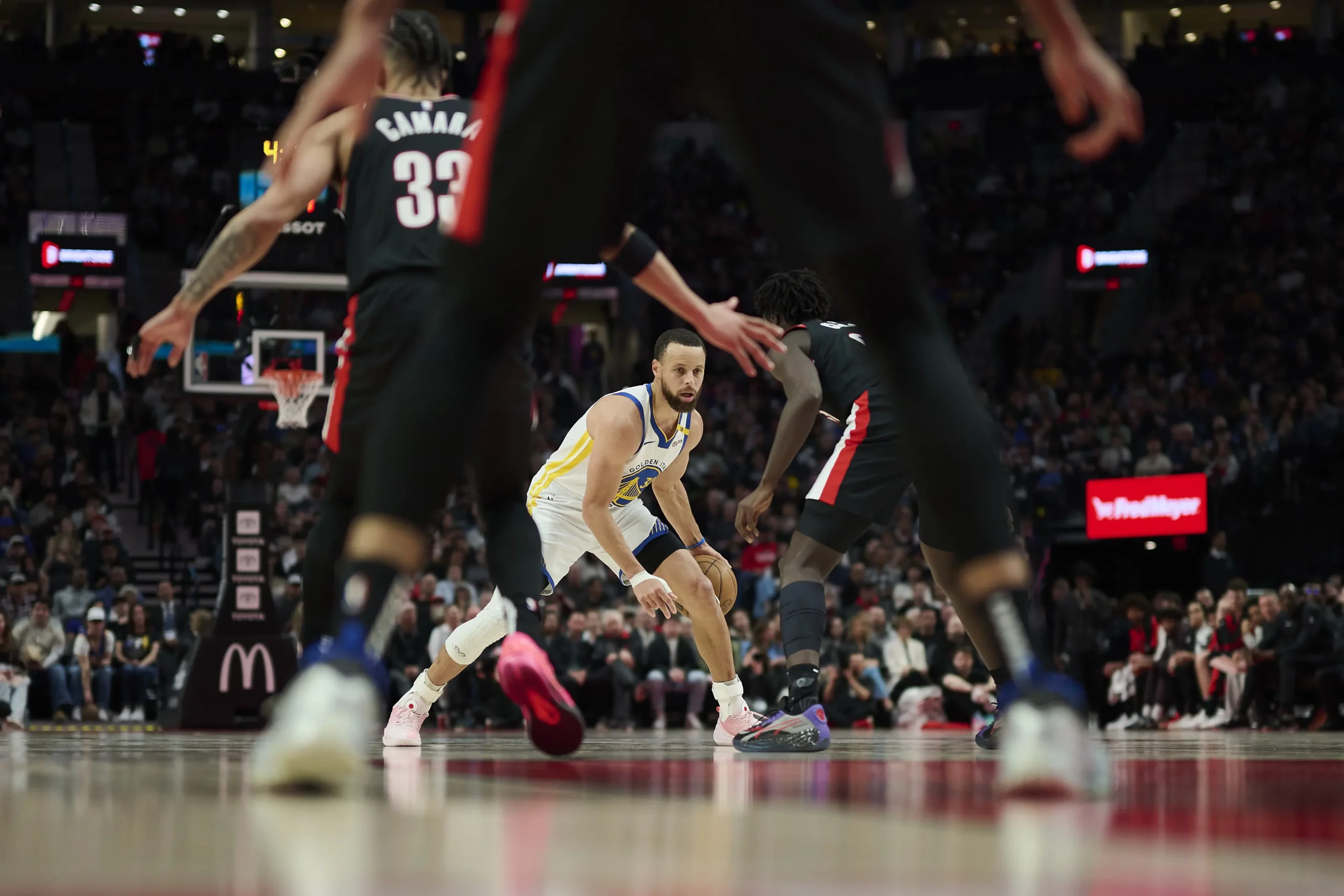 Warriors vs Rockets NBA Same Game Parlay Picks for April 20: Bet Curry Over 25.5 Points