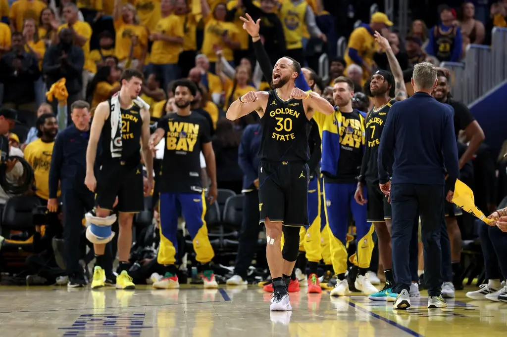 Weekend Wrap-Up: NBA’s Playoffs Heat Up, Stars and Jets Skate On, Canelo Wins, & More