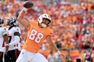 Buccaneers vs Texans Prediction, Picks and Odds for NFL Week 2: Tampa Bay Steals One On MNF