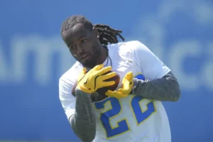 Chiefs vs Chargers Prediction, Picks and Odds for NFL Week 1: Chiefs Edge Chargers in Brazil