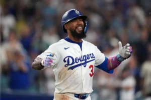Dodgers vs Giants Prediction, MLB Prop Bets and Parlay Picks Friday, 9/12: Bet L.A., Hernandez Score in Opener