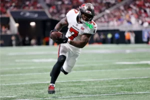 Eagles vs Buccaneers Prediction, Picks and Odds for NFL Week 4: Tampa Bay Wins Battle Of Unbeatens