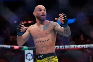 Noche UFC Punching Parlay Picks for September 13