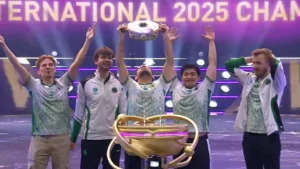 Team Falcons raises the TI 14 Aegis in 2025