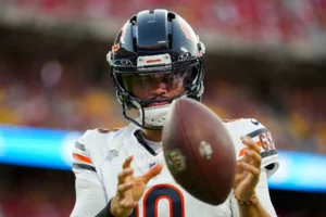 Vikings vs Bears Prediction, Picks and Odds for NFL Week 1: Chicago Begins New Era With MNF Upset