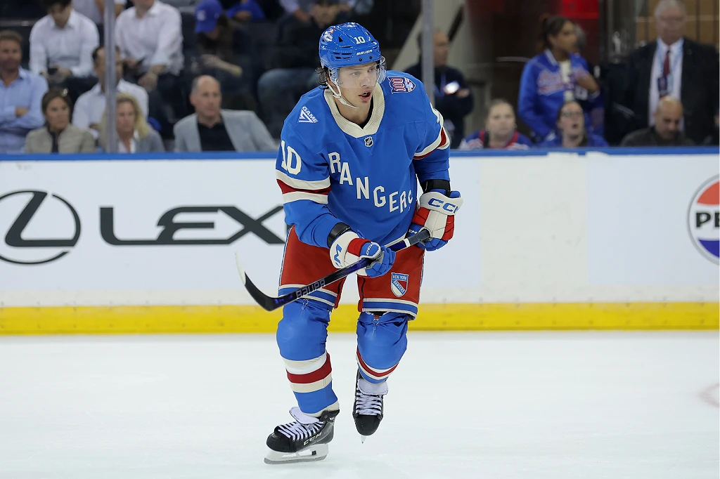 NHL CONFERENCE STANDINGS 2026 visual data 4