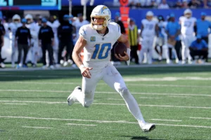 Commanders vs Chargers Prediction, Picks and Odds for NFL Week 5: Chargers Win Battle of Banged-Up Squads