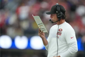 Is Kyle Shanahan the NFL Coach of the Year if the Banged-Up 49ers Win the NFC West?