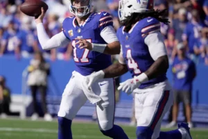 Patriots vs Bills Prediction, SNF Picks and Odds for NFL Week 5: Buffalo Wins AFC East Shootout
