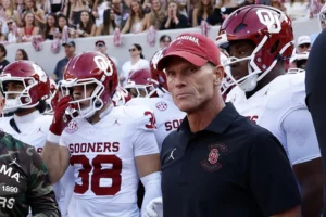 Weekend Wrap Up: Oklahoma Stuns Alabama, Bears Run the North, & More