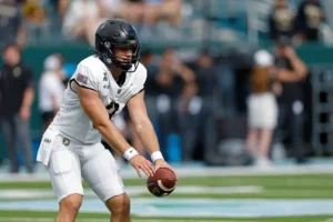 UConn vs Army Prediction: Picks, Props and Parlays for Wasabi Fenway Bowl